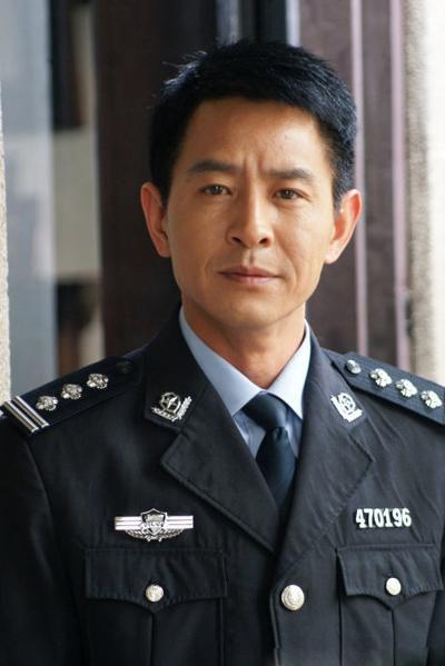 正午阳光伪装者后，时隔十年再拍谍战剧，重塑谍战巅峰