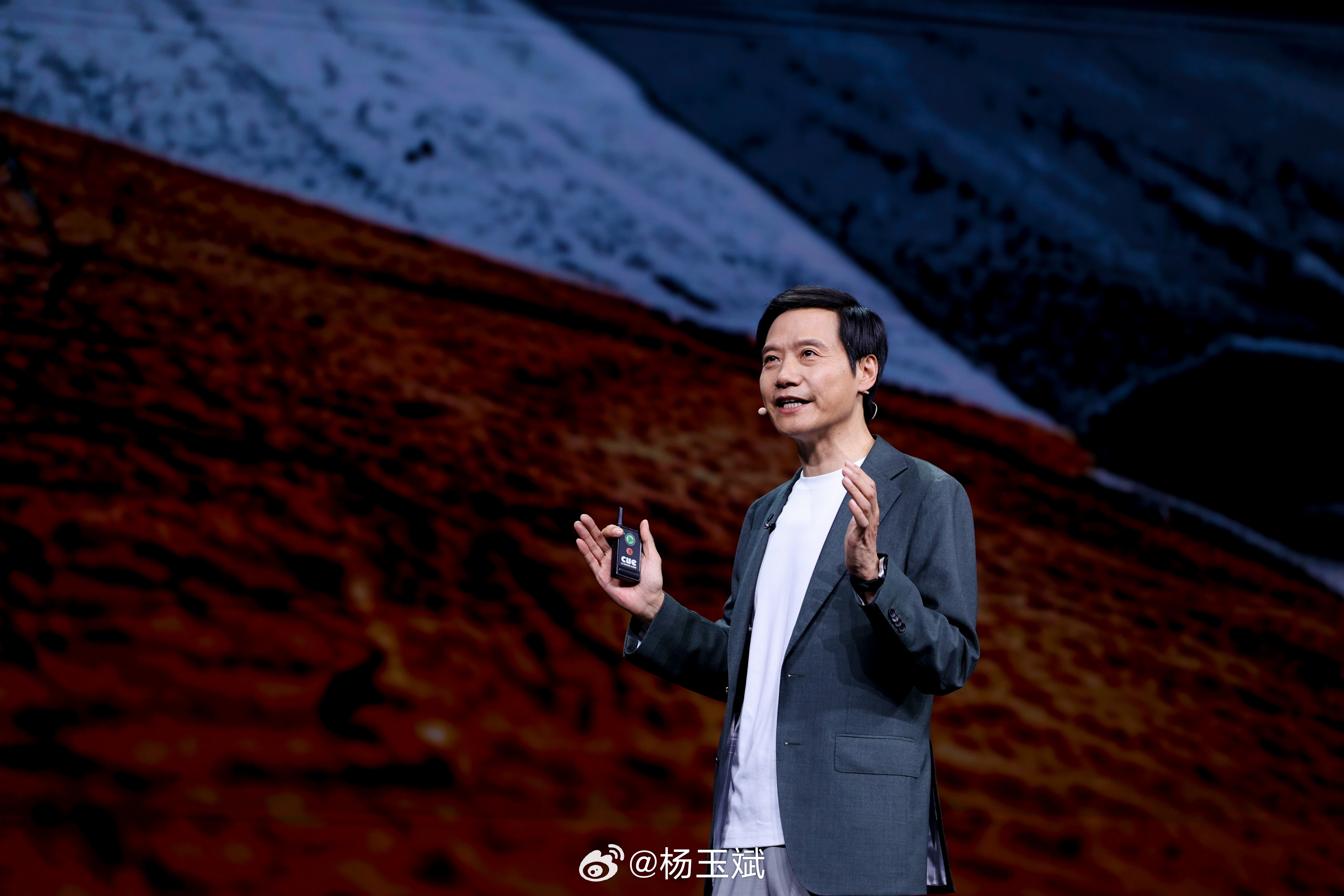雷军发言，洞察前沿，引领科技潮流
