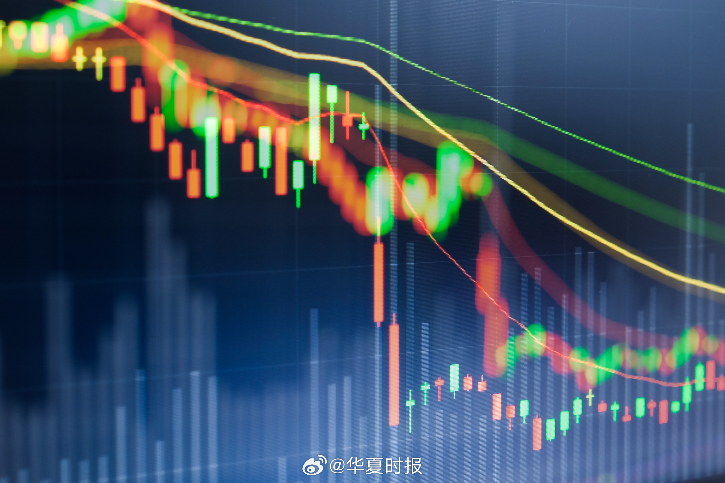 中概股美股盘前大涨，股市新动向与行业繁荣的启示