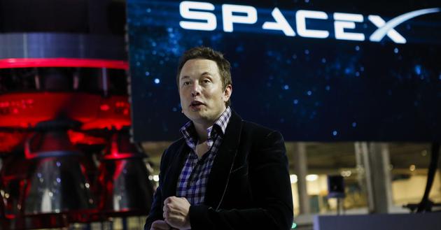 马斯克与特斯拉、SpaceX，探索宇宙的无尽之旅