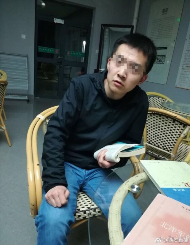 救同学缺考小伙发声，友情、责任与公正并重