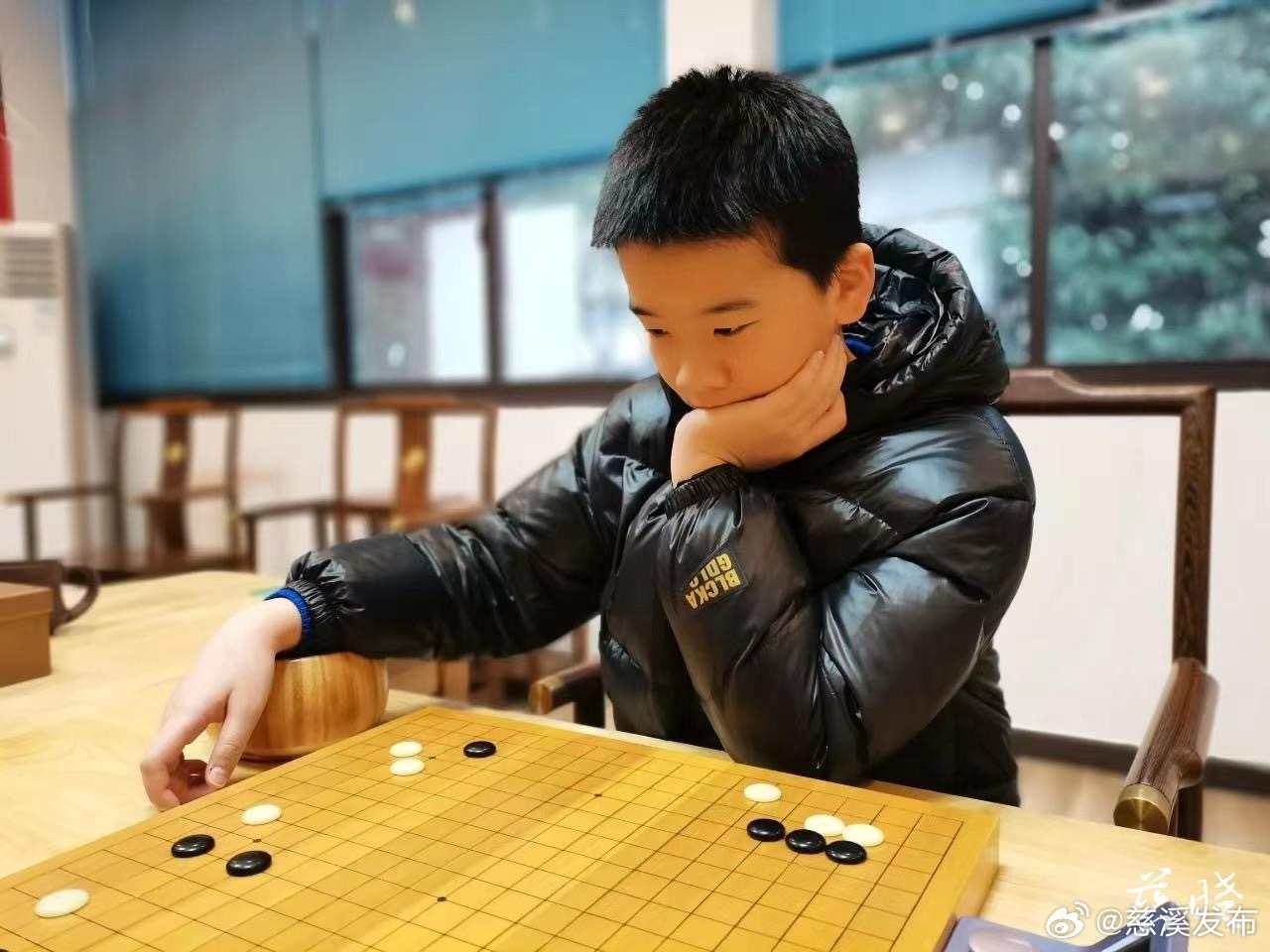 围棋之路，一名13岁少年的成长故事