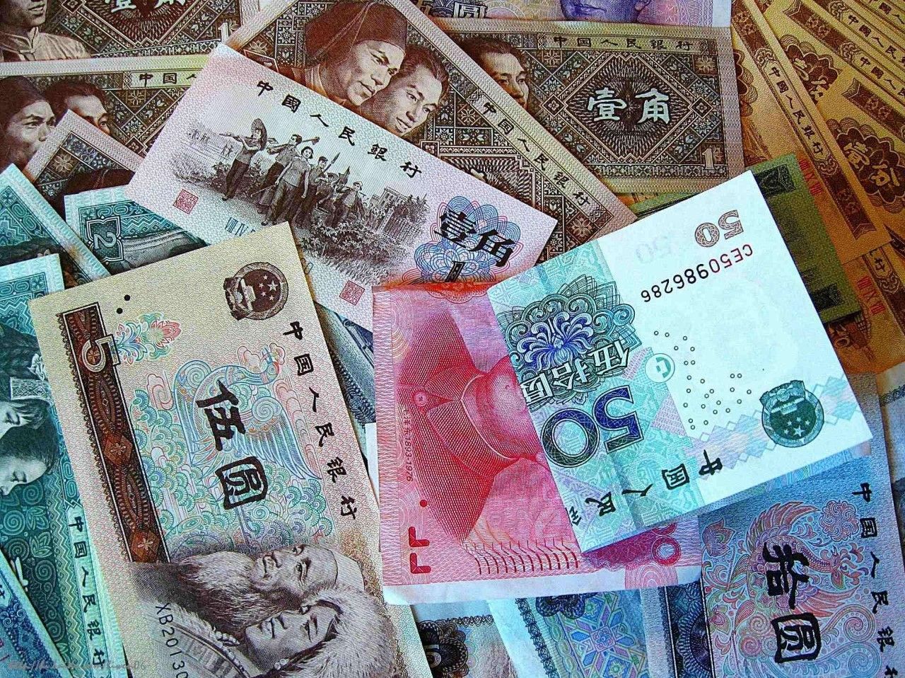 揭秘运-20运输机的价格，一架究竟多少钱人民币？