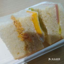 好利来有面包片吗？面包爱好者的福音解读