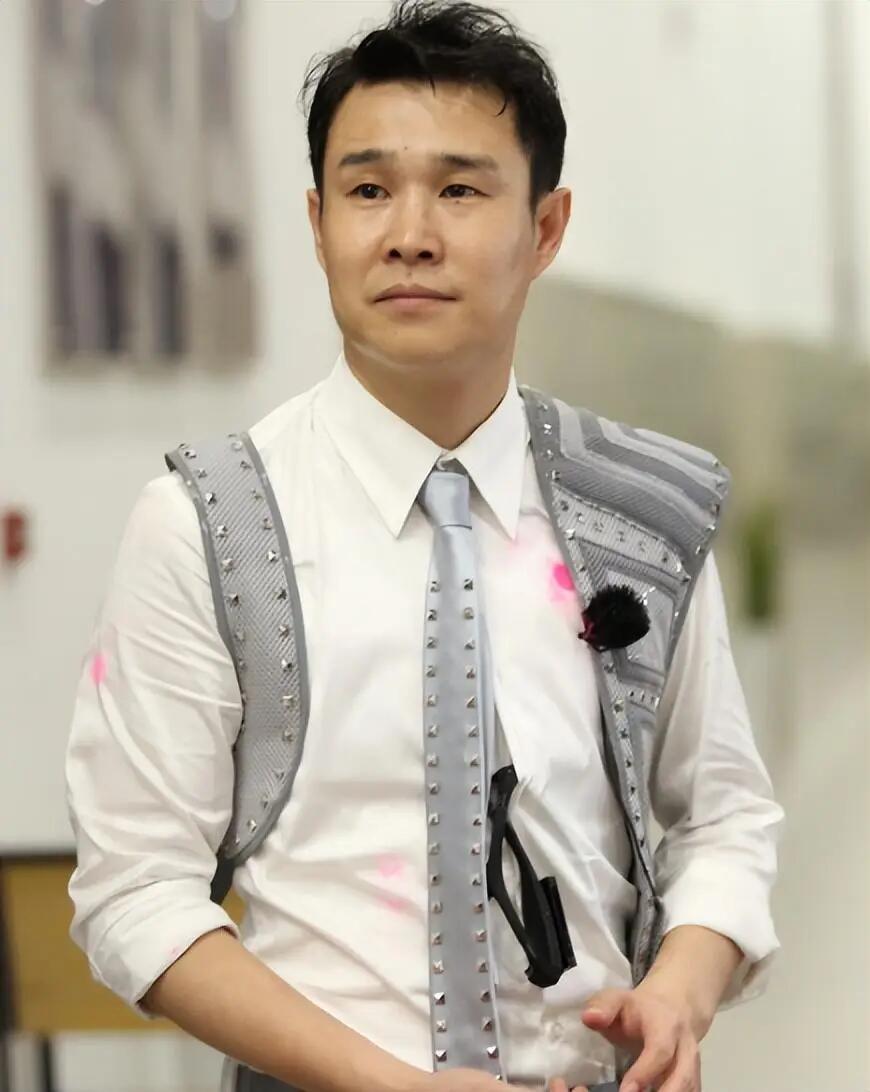 小沈阳与张百乔的社交风波，一场意料之外的拉黑事件
