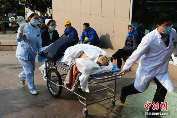山东高密多家医院紧急应对爆炸事故，伤者得到及时救治