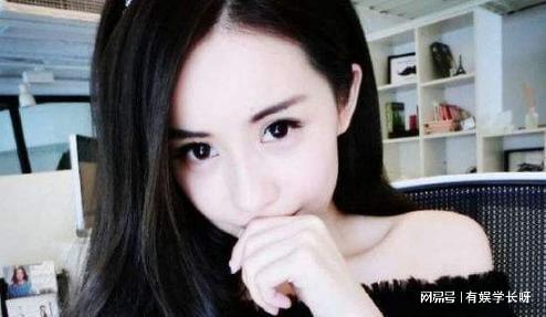 网红韦雪与小16岁男友KK分手，爱情与现实的碰撞
