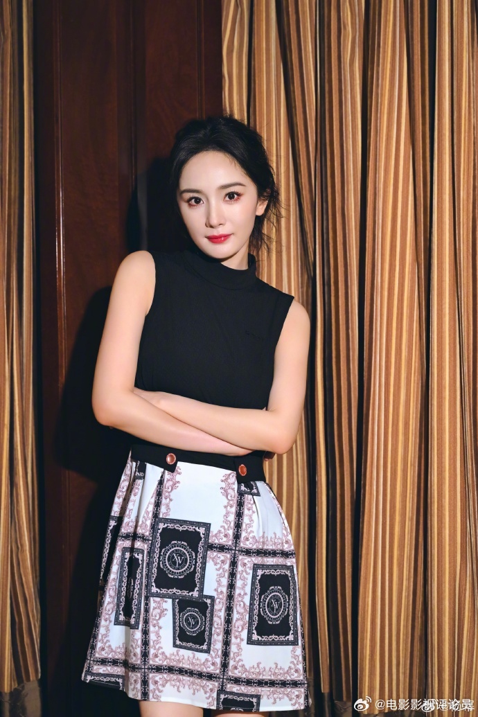 杨幂拍摄现场，探班幕后，一窥女神风采