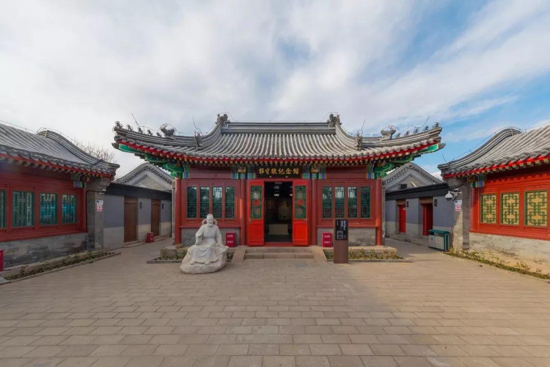 重磅喜讯！300万粉丝网红费爷宣布结婚，粉丝纷纷送上祝福