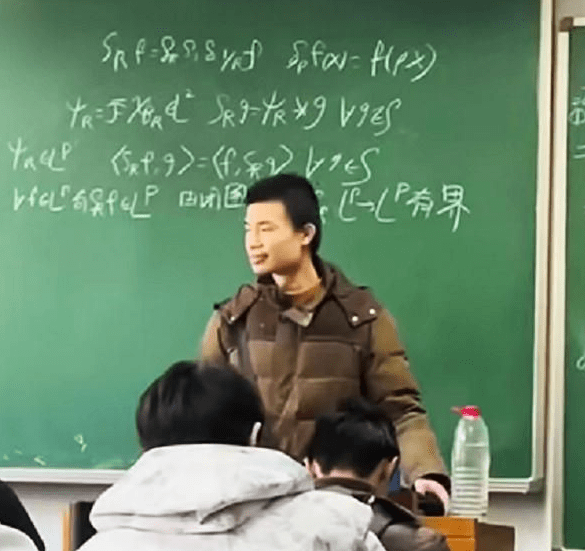 北大韦神高考许愿区，梦想启航，青春闪耀
