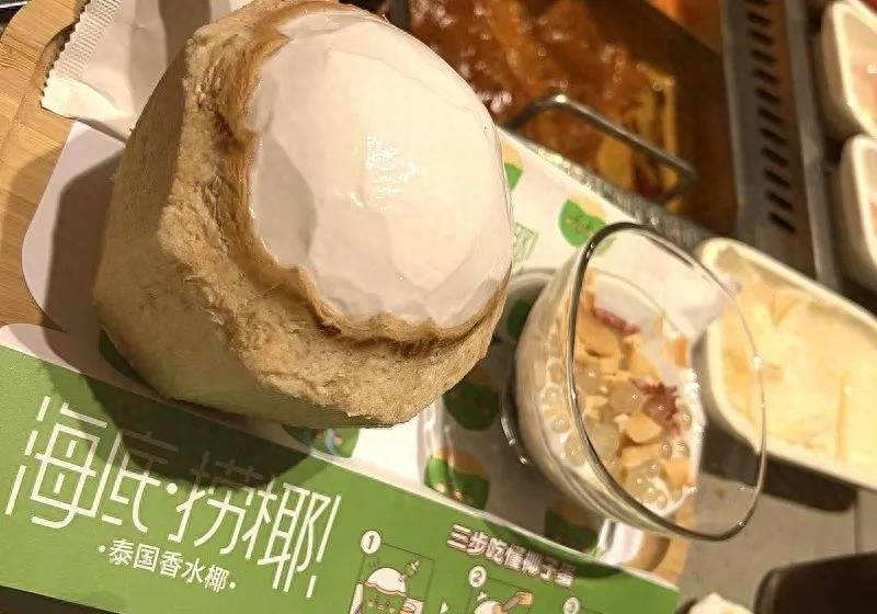 星巴克价格偏高，深度分析与观察