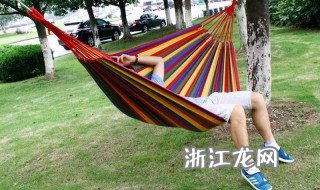 睡吊床被布条勒死，悲剧背后的警示