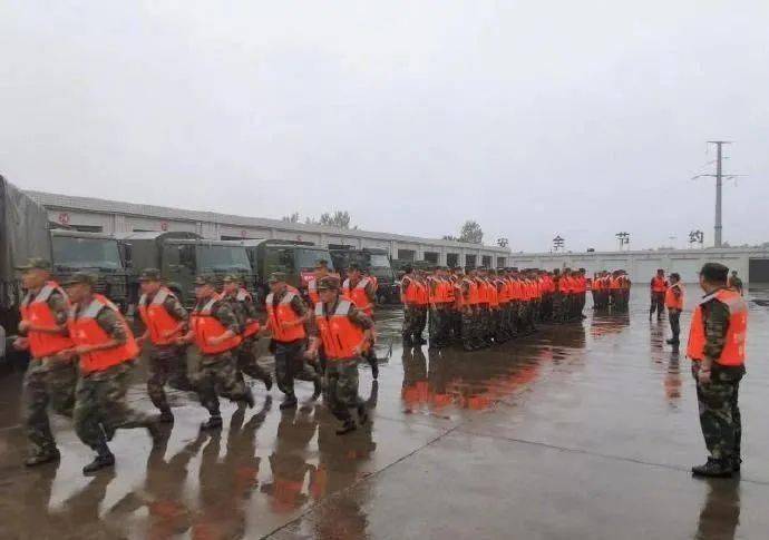 救援人员讲述广东怀集洪灾，一线奋战，守护家园