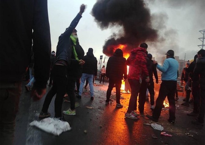 美国袭击伊朗后全球反响强烈，抗议活动在世界各地爆发
