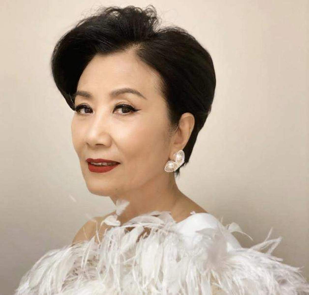 汪明荃喊话，声震网络世界的力量与情感共鸣
